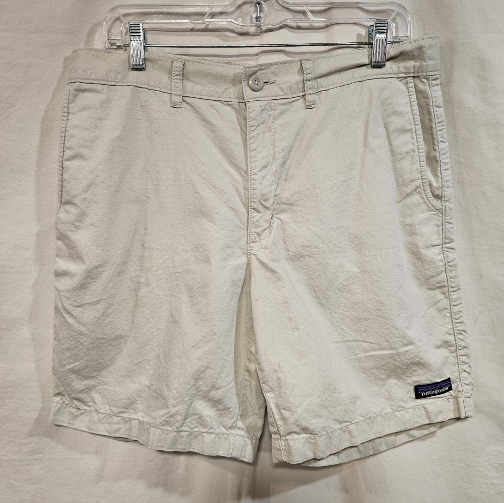Patagonia Men's Cream Shorts